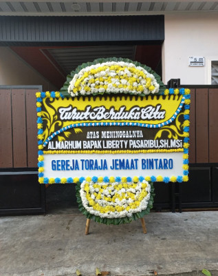Papan Bunga Duka di Wesaput